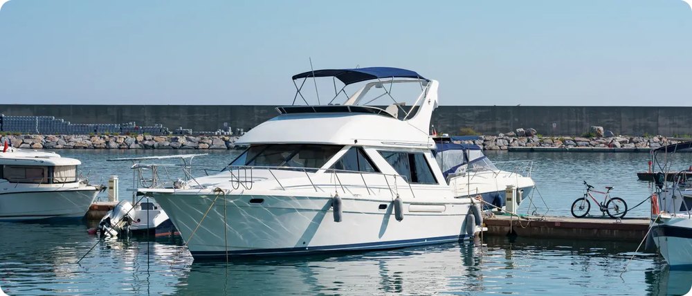 Boat docked at a Maryland marina registered with 1A Maryland Registration